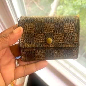 Louis Vuitton Damier Ebene Card Holder